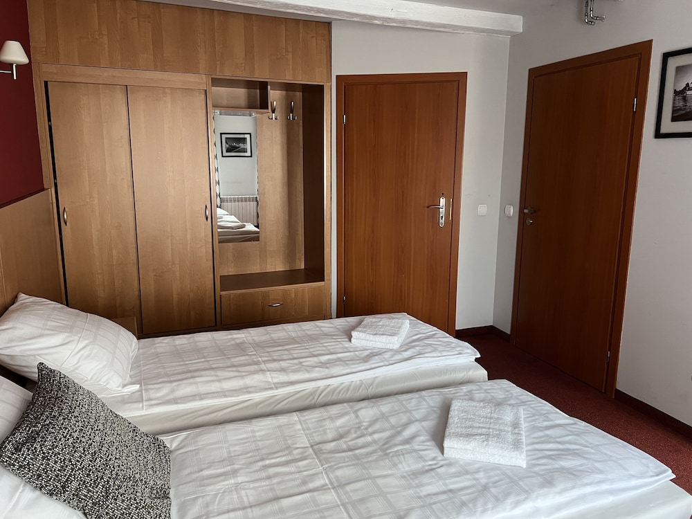 Garbarska 22 Aparthotel — Hotel rooms in Krakow, Lesser Poland