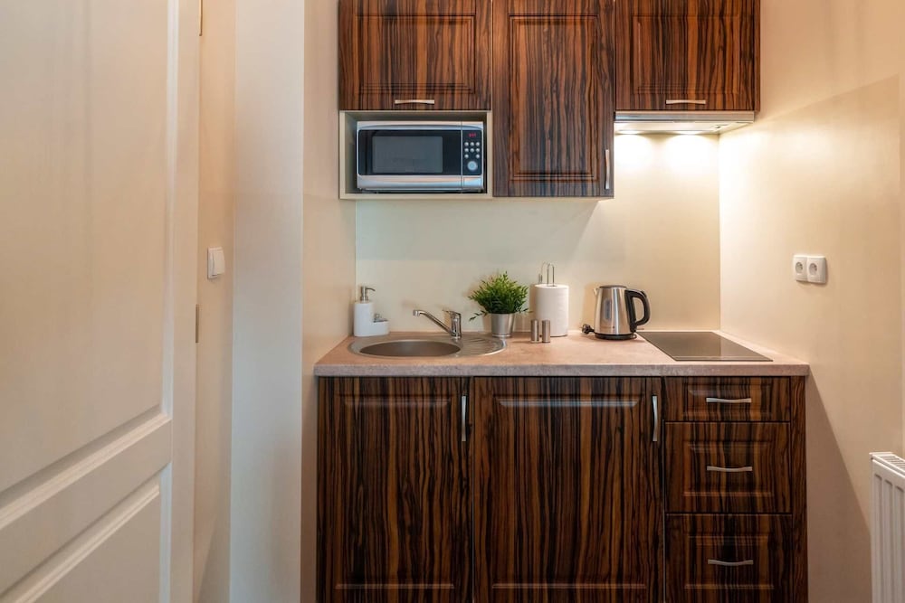 Apartments 17 Szewska — Hotel rooms in Krakow, Lesser Poland