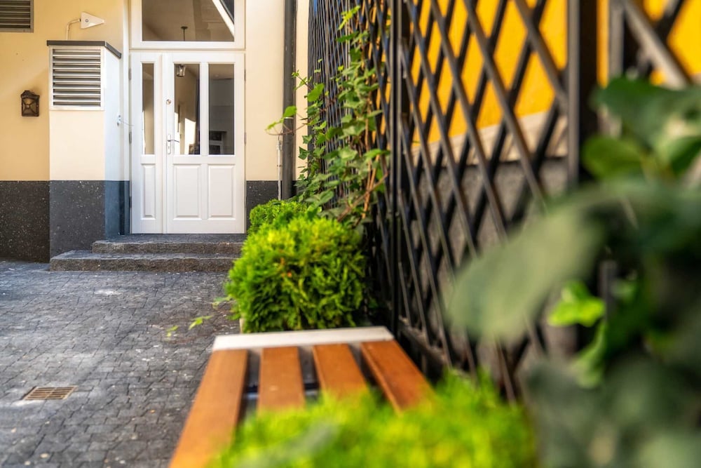 Apartments 17 Szewska — Hotel building in Krakow, Lesser Poland