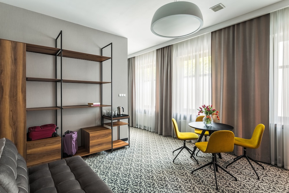 No.23 Premium Aparthotel — Rooms in Krakow, Lesser Poland