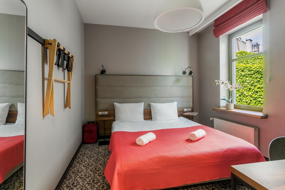 No.23 Premium Aparthotel — Rooms in Krakow, Lesser Poland