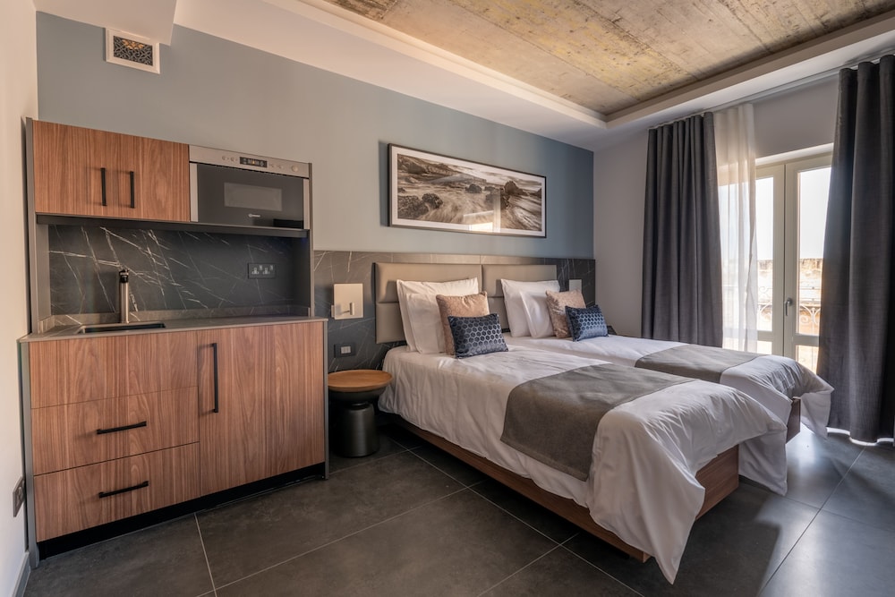 Marea Boutique Hotels — Hotel rooms in Sliema, Malta Island