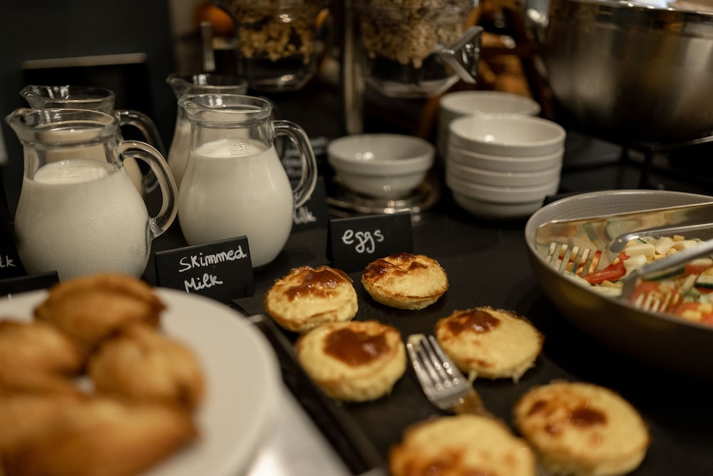 Marea Boutique Hotels — Restaurant & bars in Sliema, Malta Island