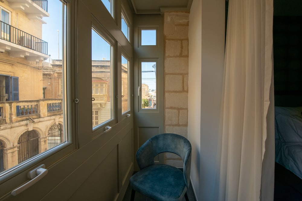 Marea Boutique Hotels — Hotel rooms in Sliema, Malta Island