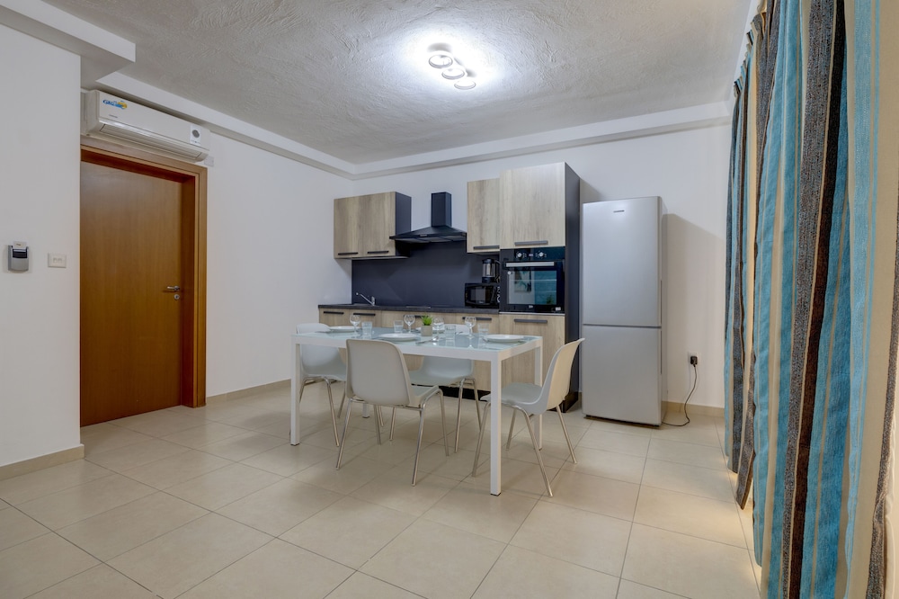 Sliema Tigne Suites — Hotel rooms in Sliema, Malta Island