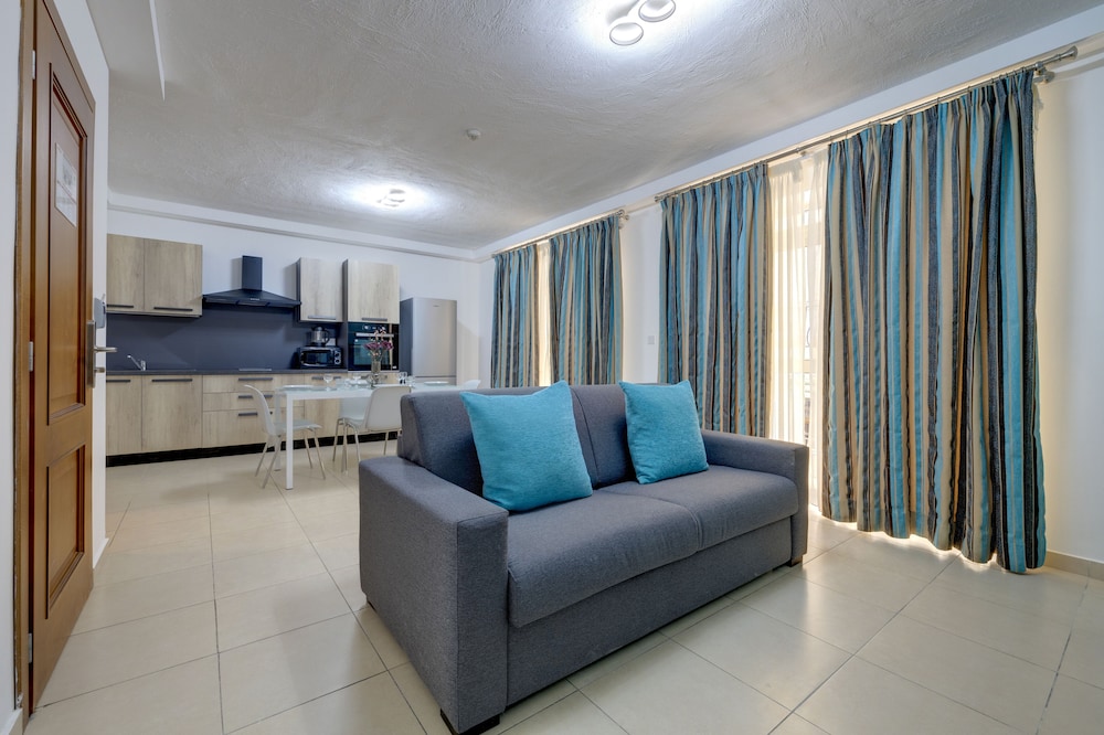 Sliema Tigne Suites — Hotel rooms in Sliema, Malta Island