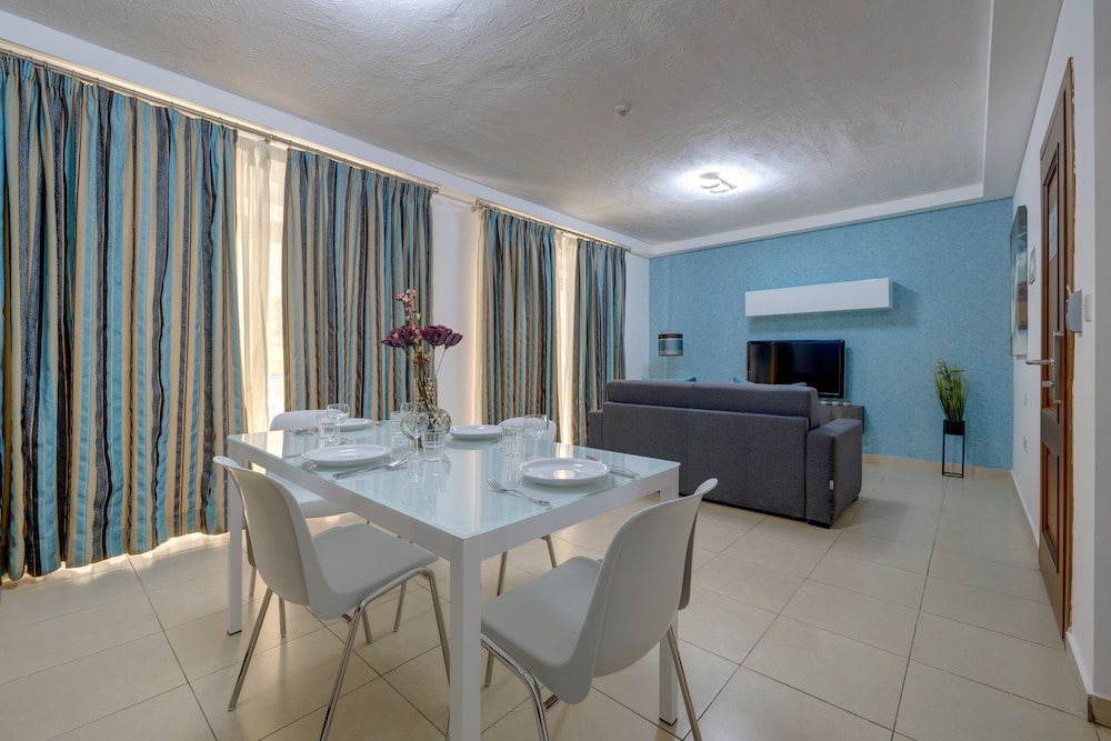 Sliema Tigne Suites — Hotel rooms in Sliema, Malta Island