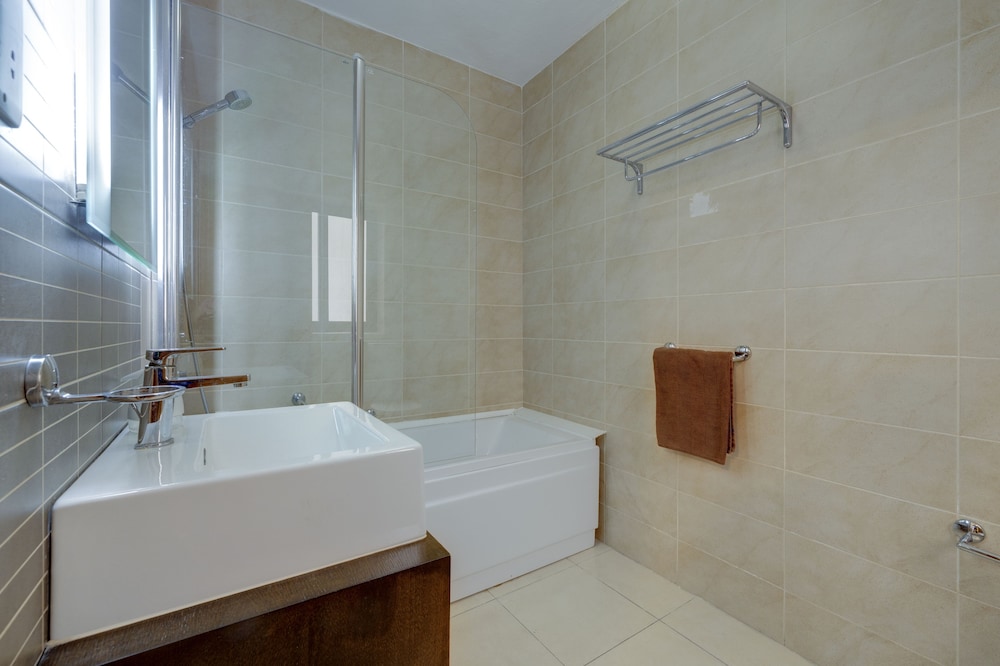 Sliema Tigne Suites — Hotel rooms in Sliema, Malta Island