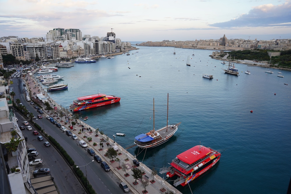 The Londoner Hotel Sliema — Attractions in the area in Sliema, Malta Island