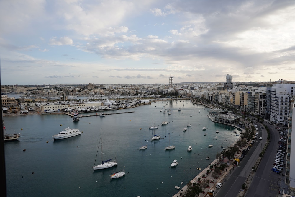 The Londoner Hotel Sliema — Attractions in the area in Sliema, Malta Island