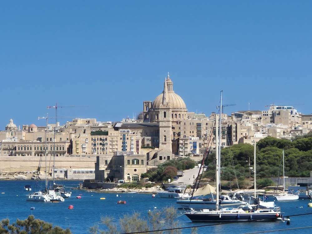 The Londoner Hotel Sliema — Attractions in the area in Sliema, Malta Island