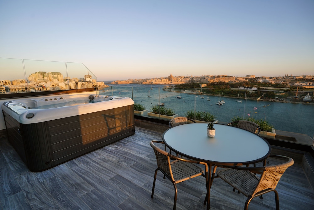 The Londoner Hotel Sliema — Spa in Sliema, Malta Island