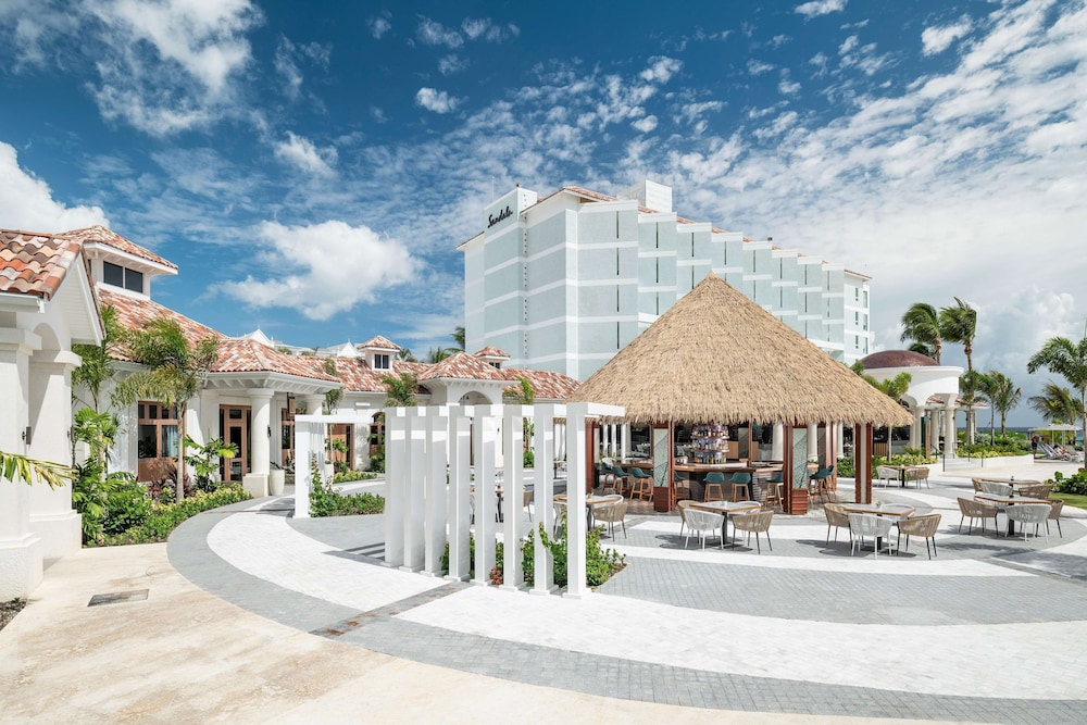 Sandals Jamaica Dunn's River All Inclusive Adults Only — Restaurant & bars in Ocho Rios