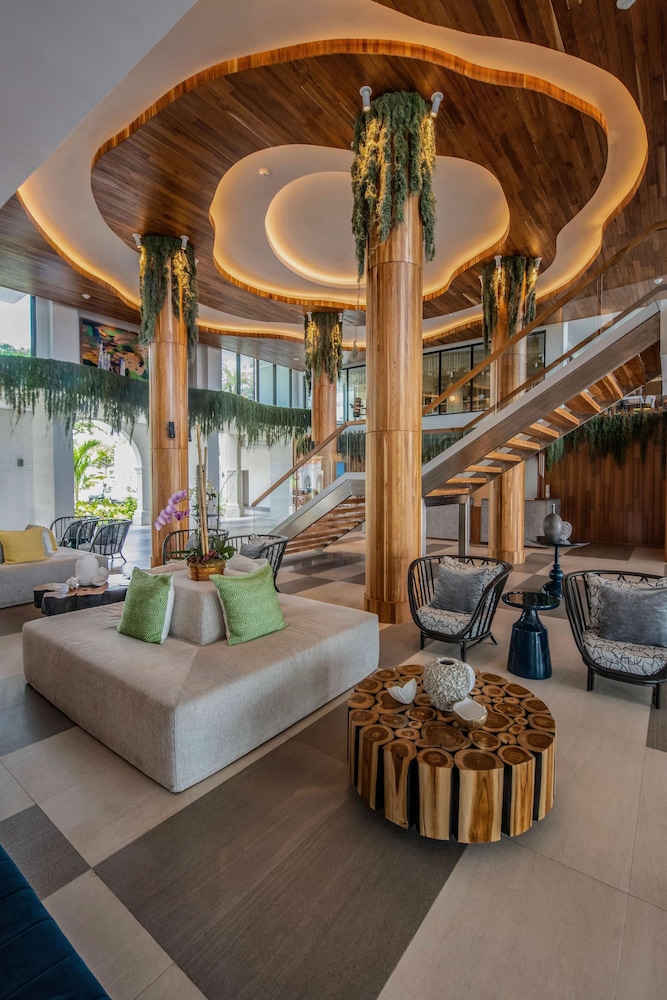 Sandals Jamaica Dunn's River All Inclusive Adults Only — Hotel building in Ocho Rios