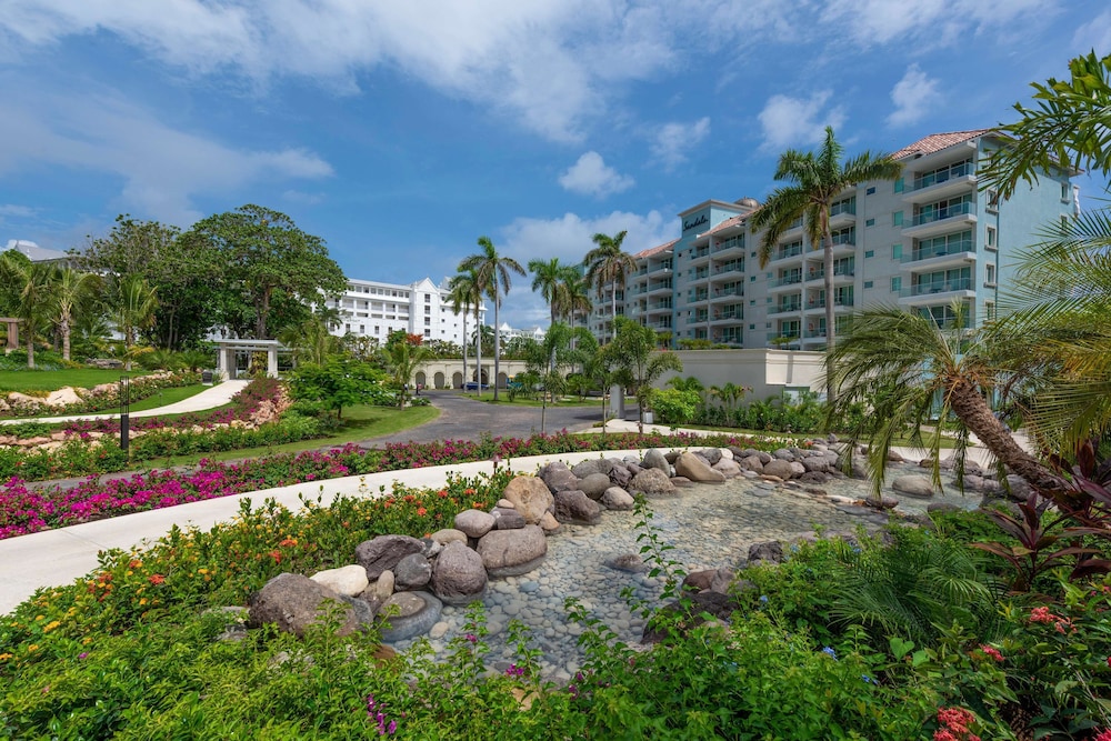 Sandals Jamaica Dunn's River All Inclusive Adults Only — Hotel building in Ocho Rios