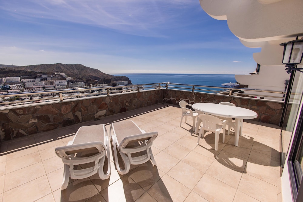 Servatur JB - Adults Only — Hotel rooms in Puerto Rico, Canary Islands