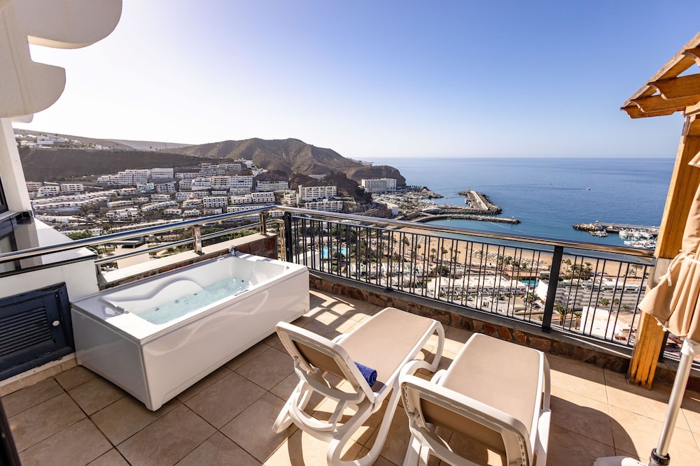 Servatur JB - Adults Only — Hotel rooms in Puerto Rico, Canary Islands