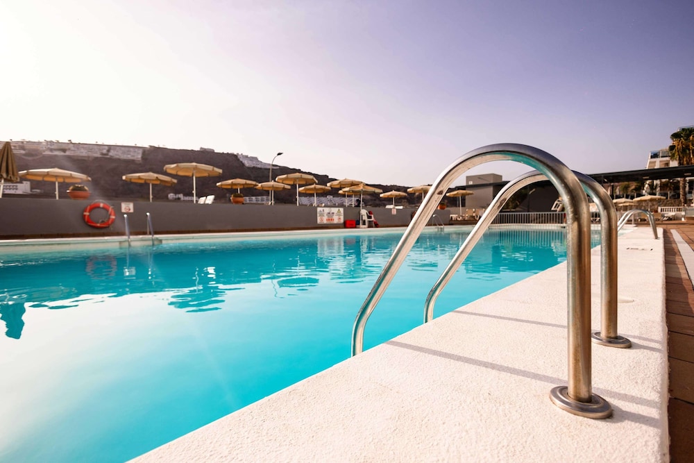 Servatur Castillo de Sol — Swimming pool in Puerto Rico, Canary Islands