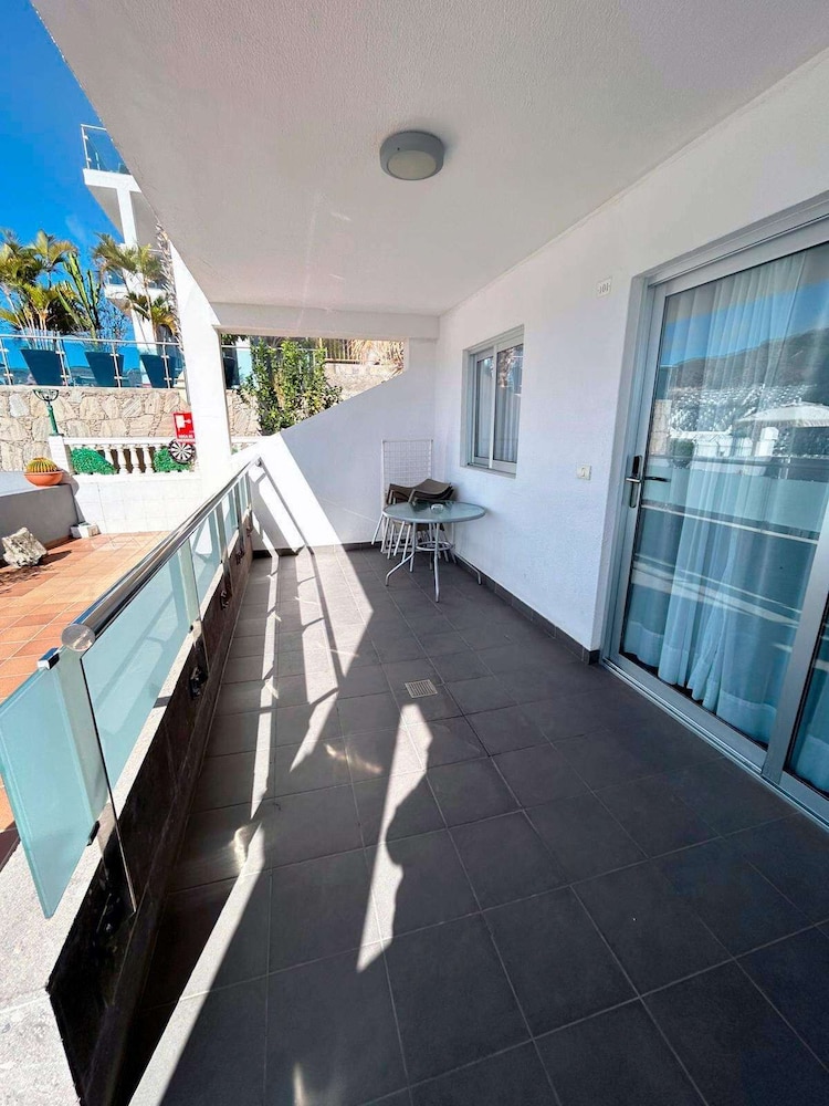 Servatur Castillo de Sol — Hotel building in Puerto Rico, Canary Islands