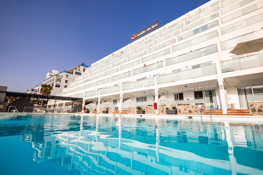 Servatur Castillo de Sol — Hotel building in Puerto Rico, Canary Islands