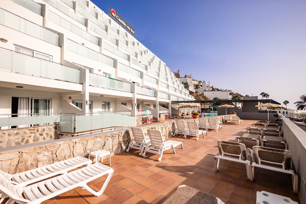 Servatur Castillo de Sol — Hotel building in Puerto Rico, Canary Islands