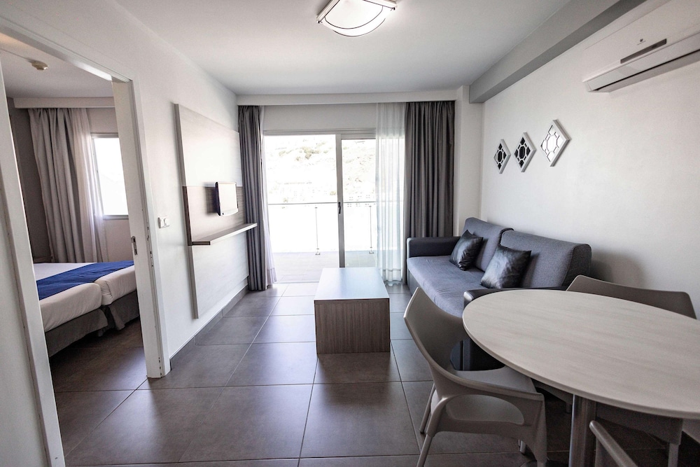 Servatur Castillo de Sol — Hotel rooms in Puerto Rico, Canary Islands