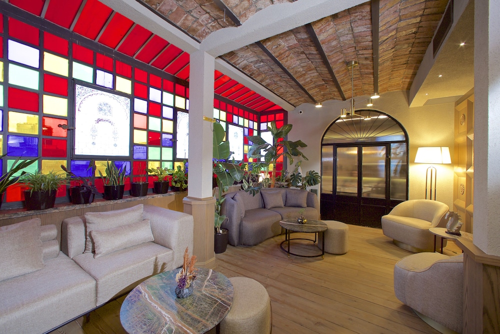 Ayramin Exclusive Hotel - Special Category — Hotel building in Istanbul, Istanbul