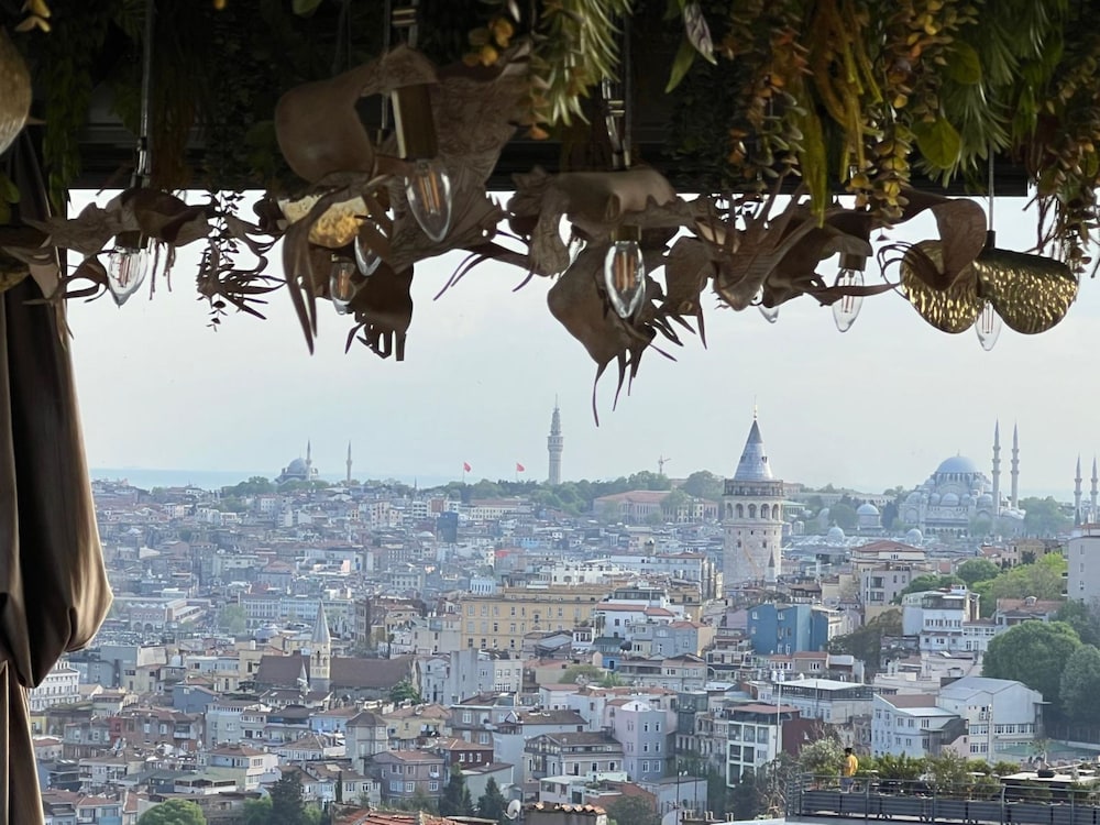 Ayramin Exclusive Hotel - Special Category — Attractions in the area in Istanbul, Istanbul