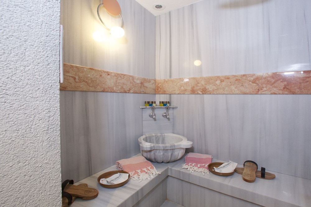 Ayramin Exclusive Hotel - Special Category — Spa in Istanbul, Istanbul