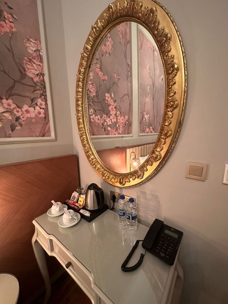 Ayramin Exclusive Hotel - Special Category — Hotel rooms in Istanbul, Istanbul