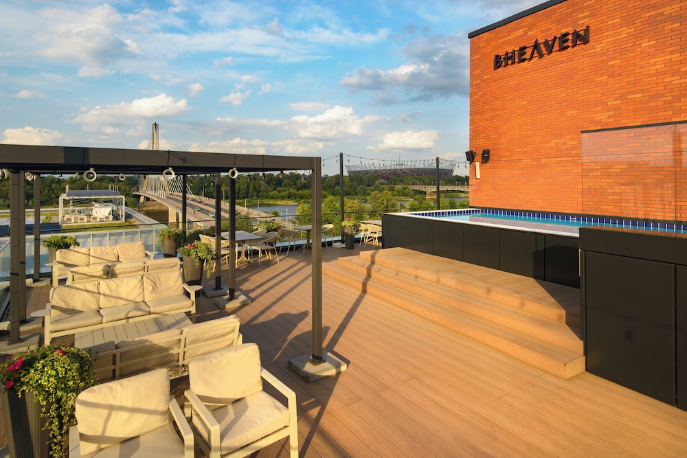 Barceló Warsaw Powiśle — Swimming pool in Warsaw, Masovian