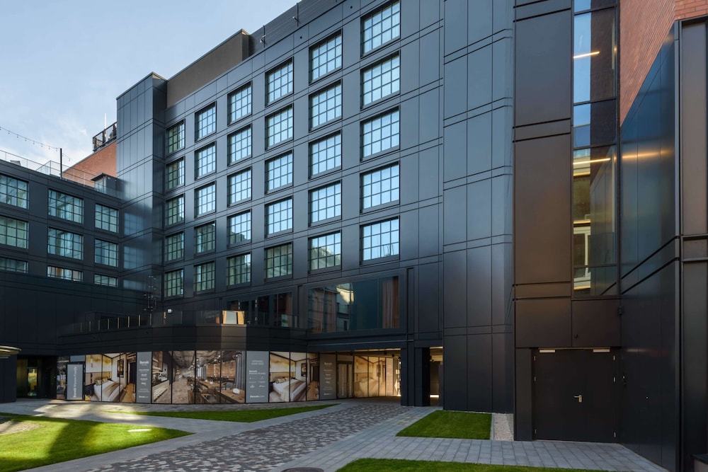Barceló Warsaw Powiśle — Hotel building in Warsaw, Masovian