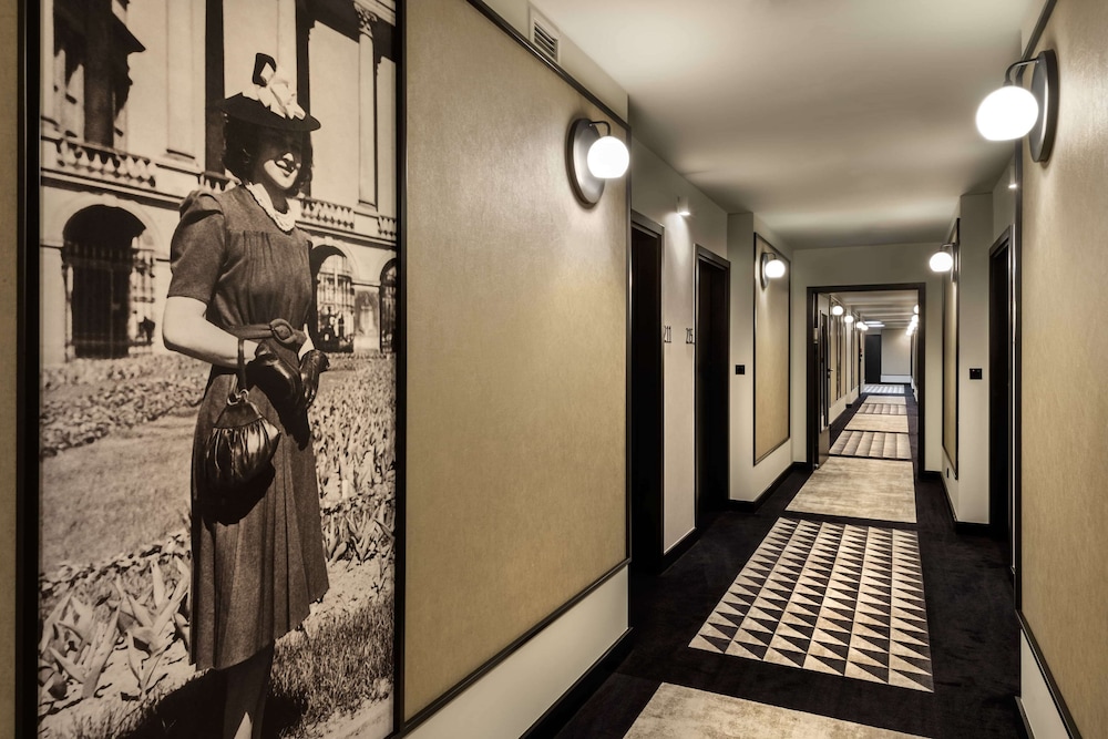Barceló Warsaw Powiśle — Hotel building in Warsaw, Masovian