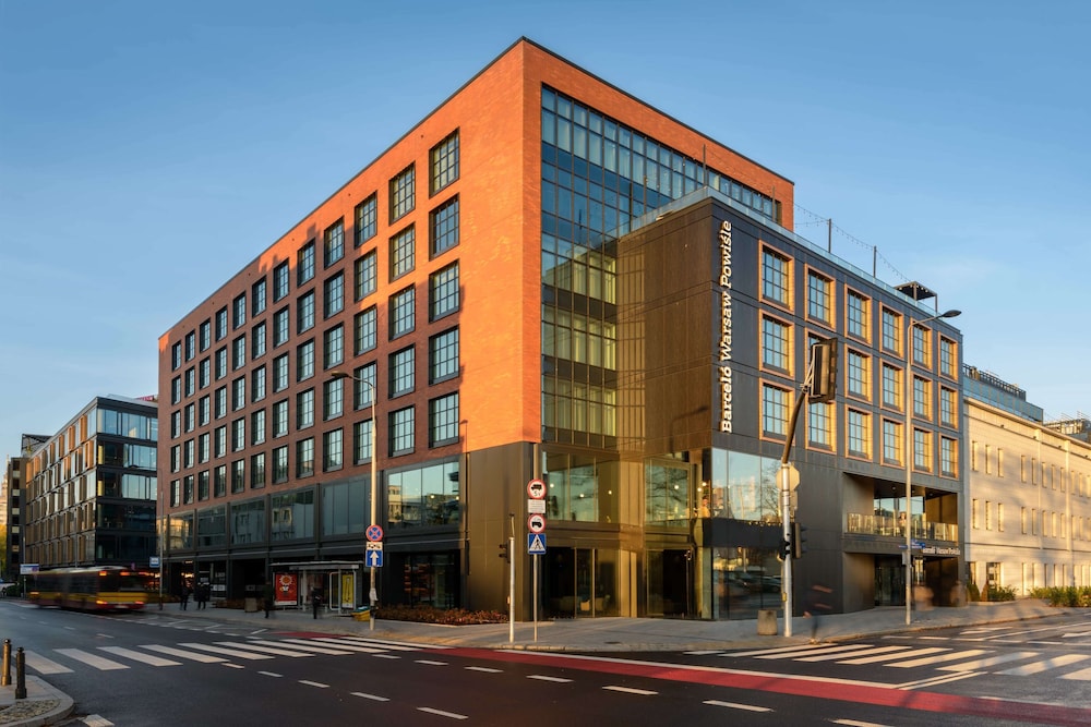 Barceló Warsaw Powiśle — Hotel building in Warsaw, Masovian