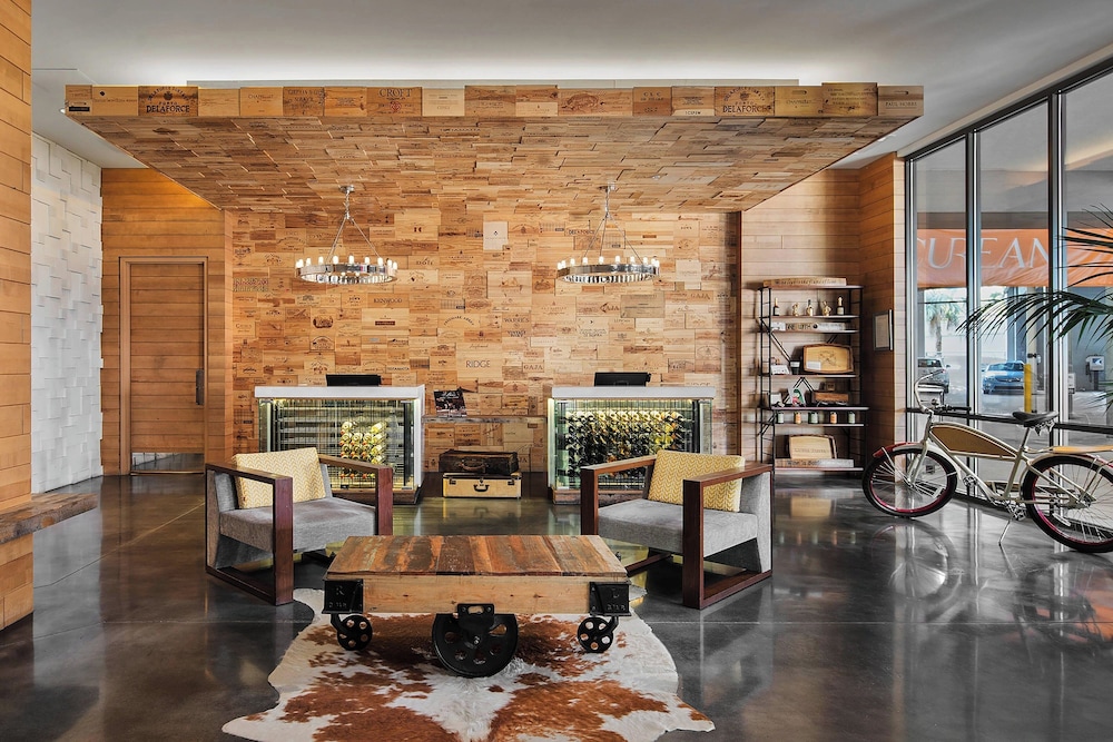 Epicurean Hotel, Autograph Collection — Hotel building in Tampa, Florida