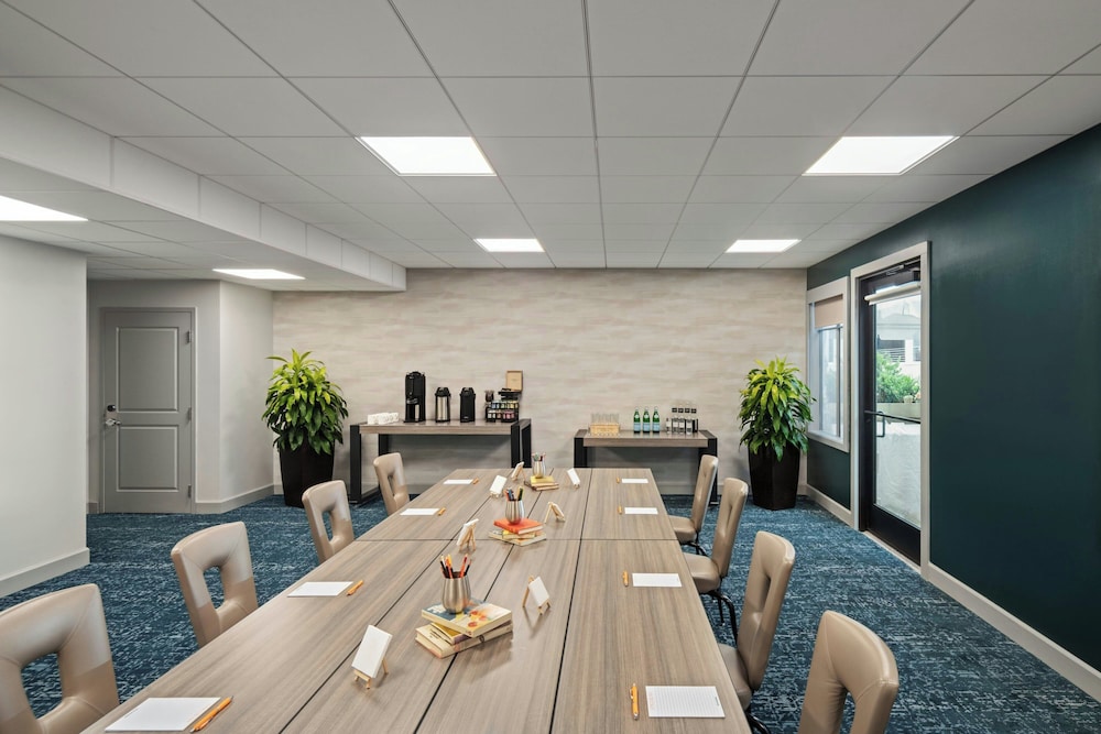 Epicurean Hotel, Autograph Collection — Hotel building in Tampa, Florida