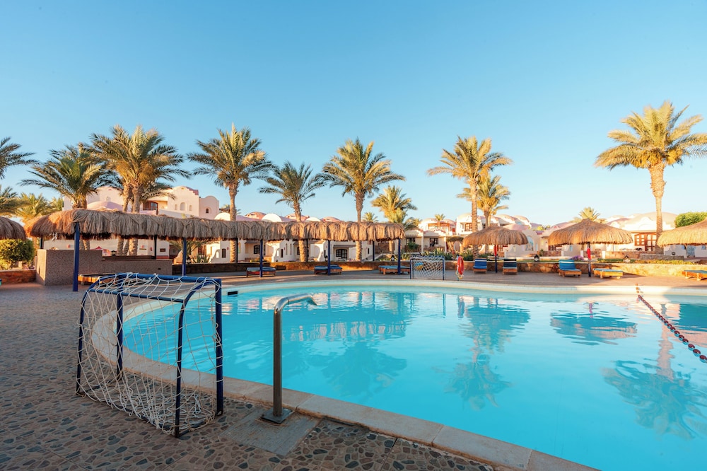 Protels Crystal Beach Resort — Swimming pool in Marsa Alam, Red Sea