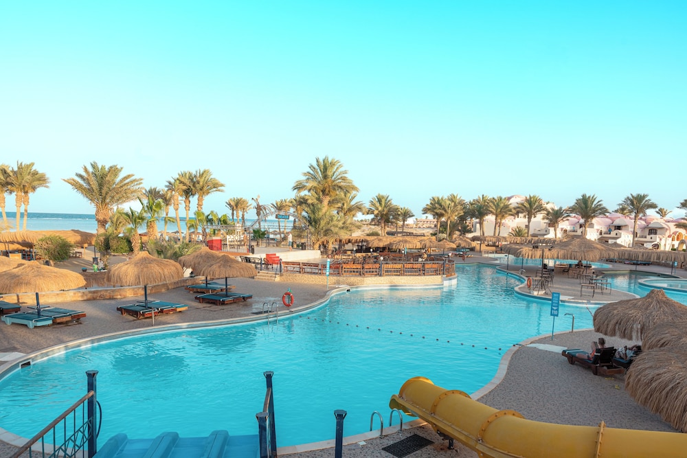 Protels Crystal Beach Resort — Swimming pool in Marsa Alam, Red Sea