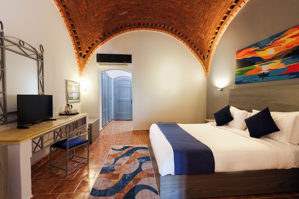 Protels Crystal Beach Resort — Hotel rooms in Marsa Alam, Red Sea