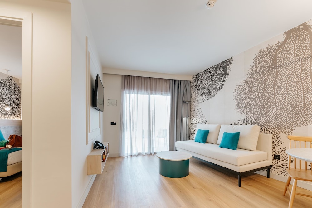 001 HIGOS BEACH BOUTIQUE Singular Hotel Residence — Hotel rooms in Costa Calma, Canary Islands