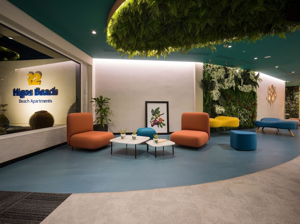001 HIGOS BEACH BOUTIQUE Singular Hotel Residence — Hotel building in Costa Calma, Canary Islands