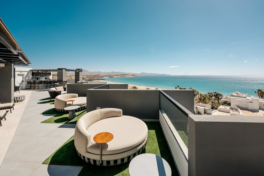 001 HIGOS BEACH BOUTIQUE Singular Hotel Residence — Restaurant & bars in Costa Calma, Canary Islands