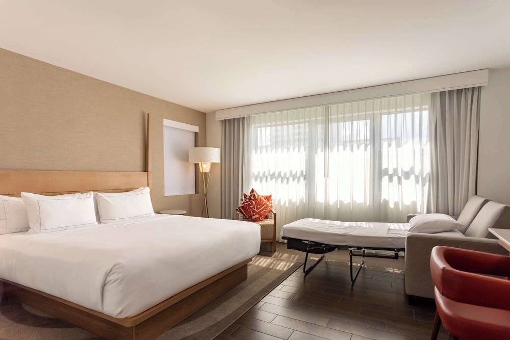 Hilton Cabana Miami Beach Resort — Hotel rooms in Miami, Florida