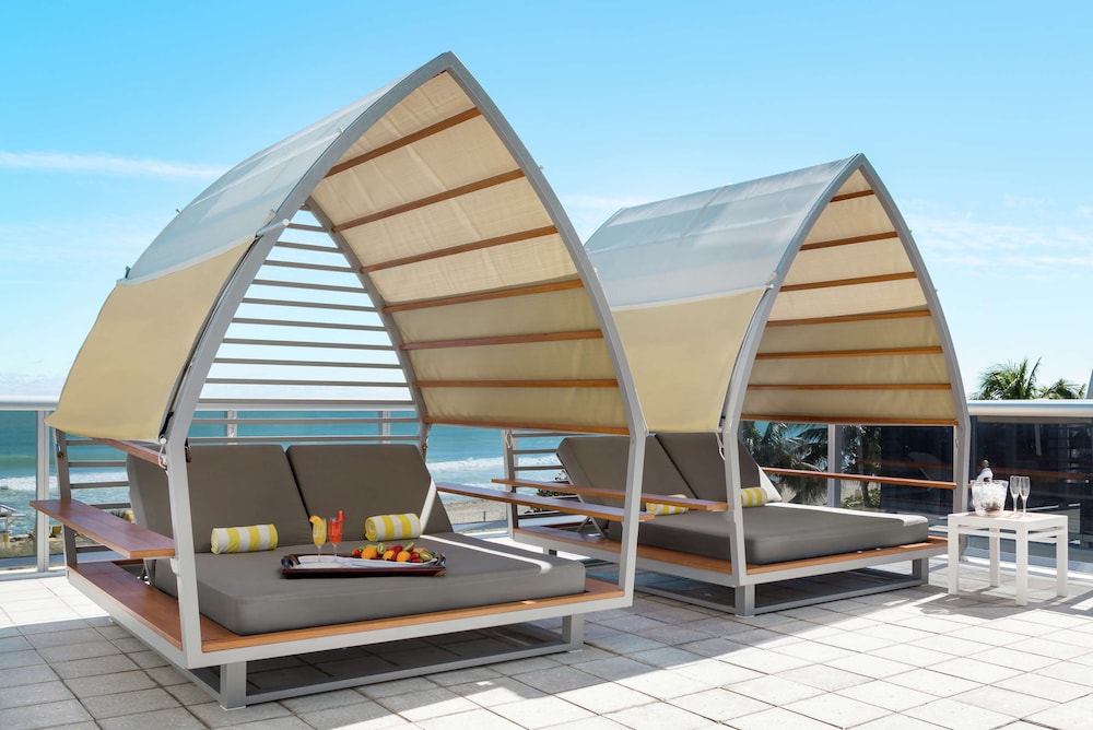 Hilton Cabana Miami Beach Resort — Beach in Miami, Florida