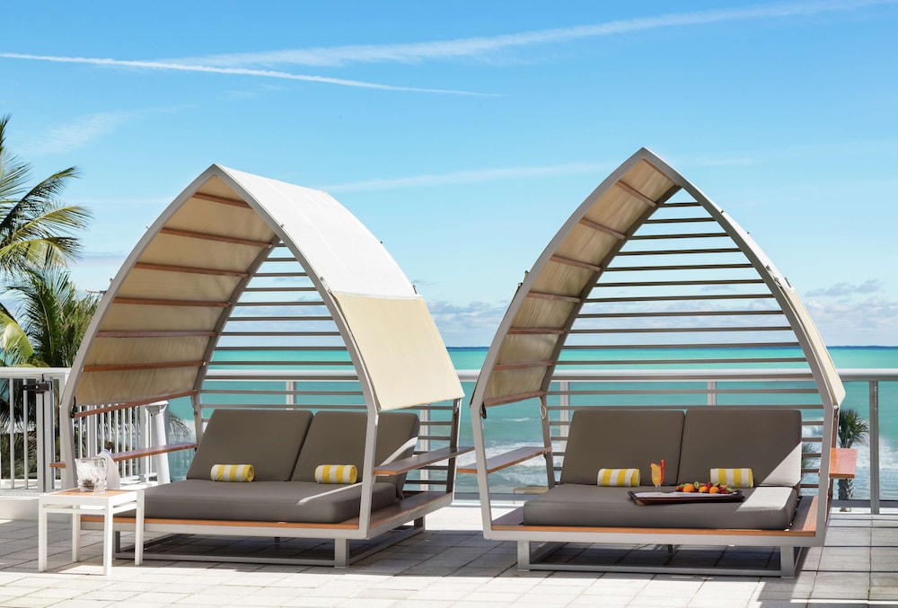 Hilton Cabana Miami Beach Resort — Beach in Miami, Florida