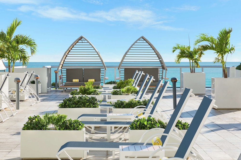 Hilton Cabana Miami Beach Resort — Beach in Miami, Florida