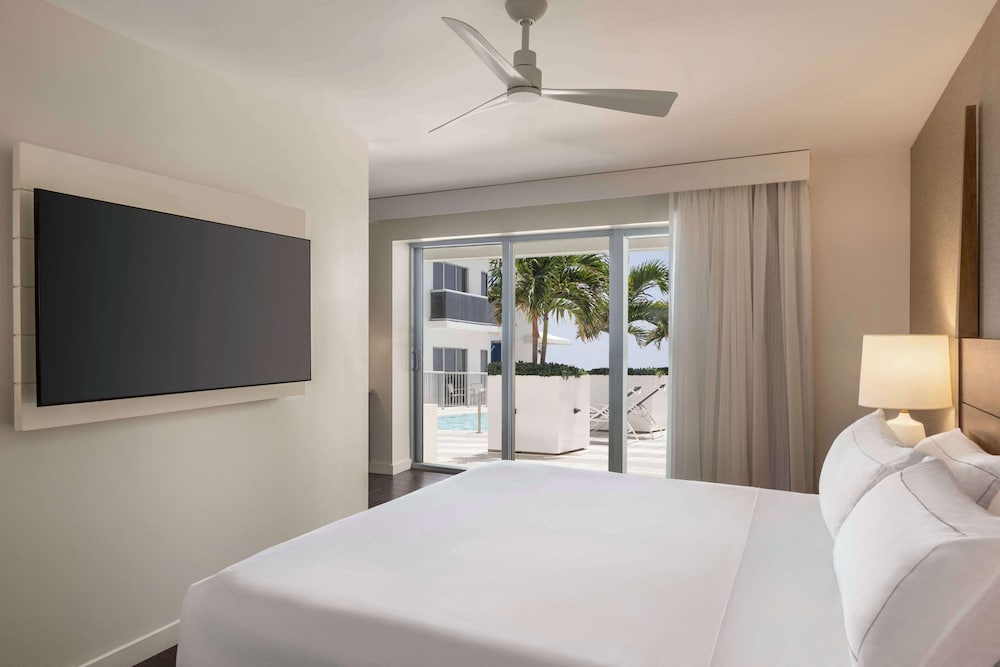 Hilton Cabana Miami Beach Resort — Hotel rooms in Miami, Florida