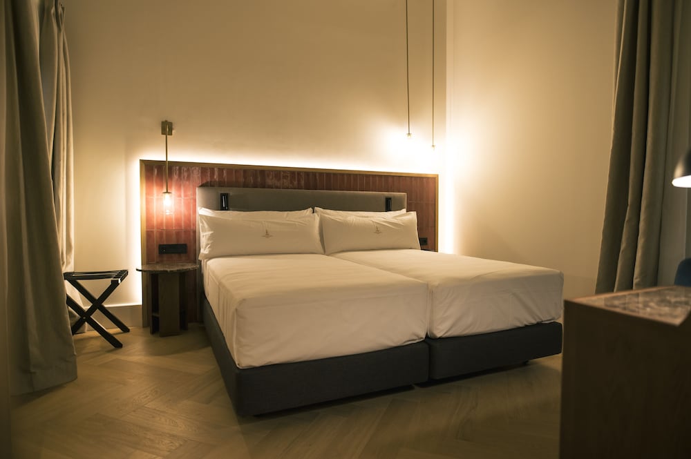Hotel Legado Magdalena — Hotel rooms in Seville, Andalusia