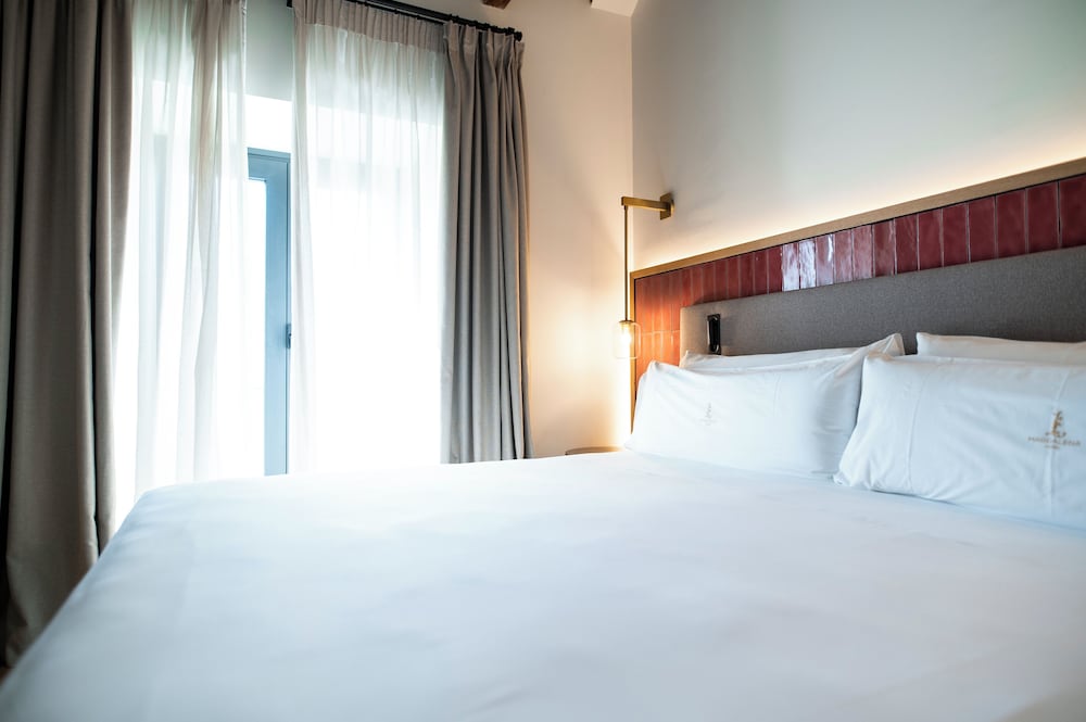 Hotel Legado Magdalena — Hotel rooms in Seville, Andalusia