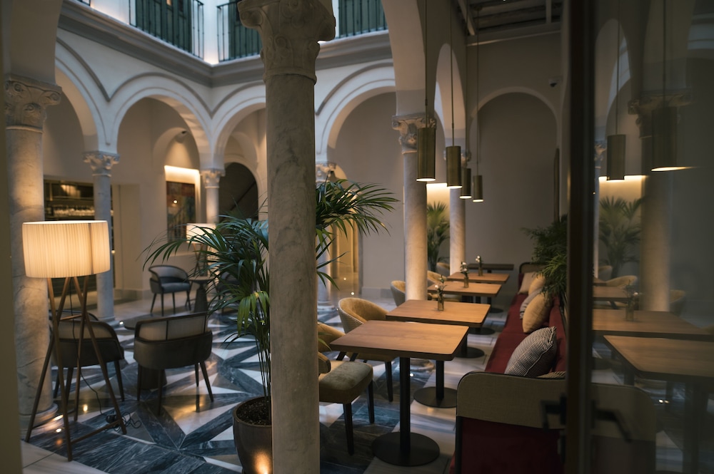 Hotel Legado Magdalena — Restaurant & bars in Seville, Andalusia